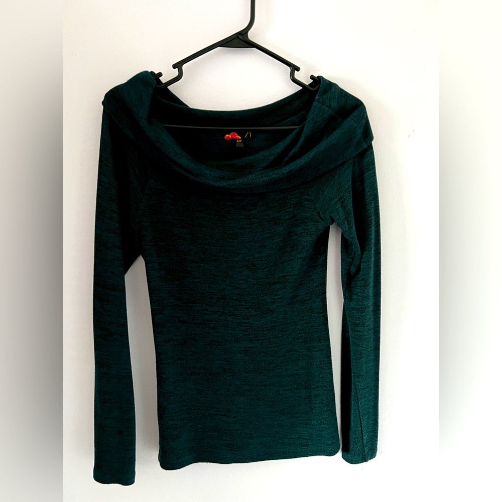 Forever 21 small petite top